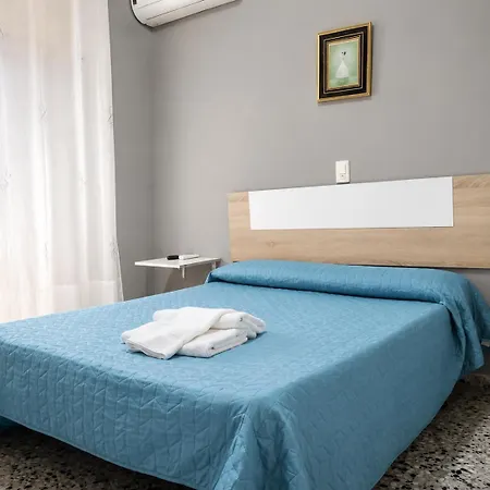 Vacansis De A Primera Linea De Playa En *